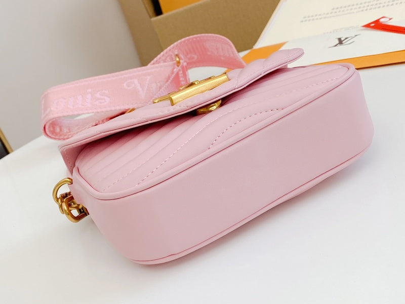 I W Fashion Lu-Vi bags - 17580
