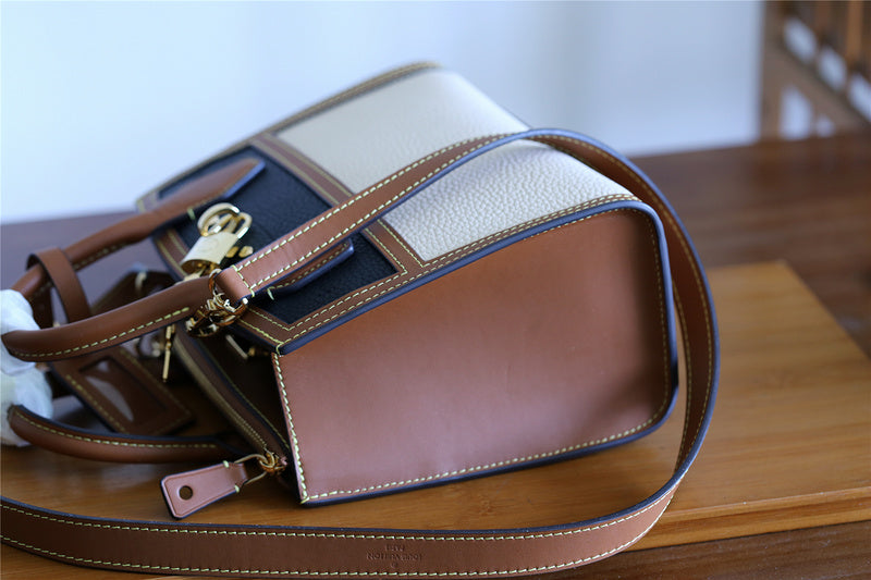 I W Fashion Lu-Vi bags - 8039