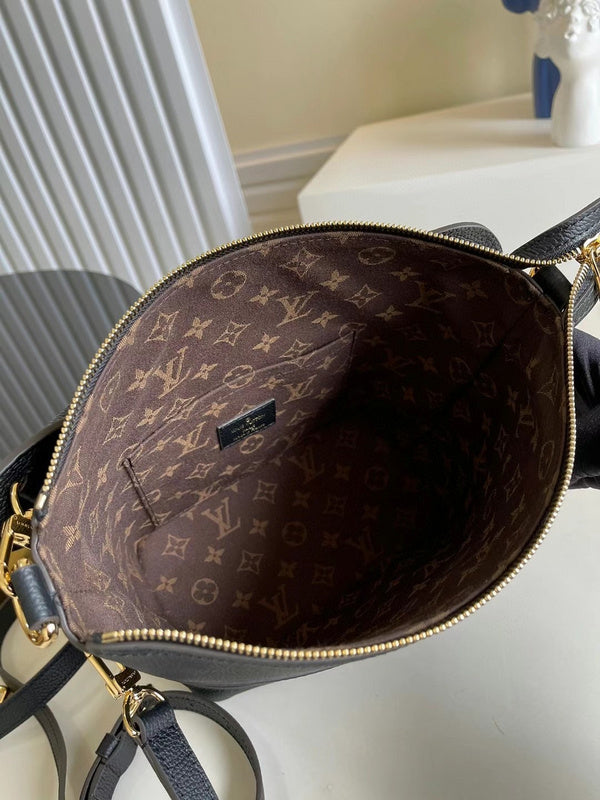 LOV2 Bags - Luxurious Bags  932