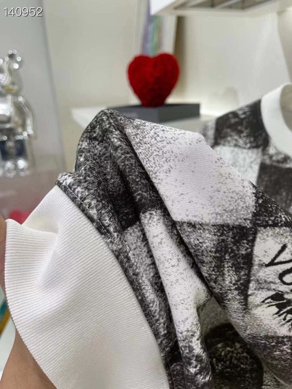 Louis Vuittion Luxury Clothes