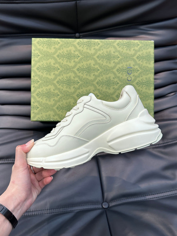 Gucci Luxury Shoes