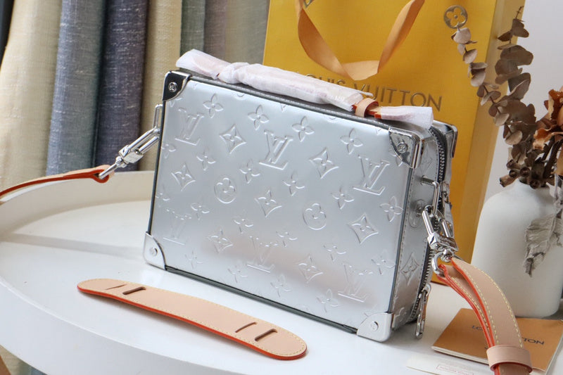 I W Fashion Lu-Vi bags - 17515