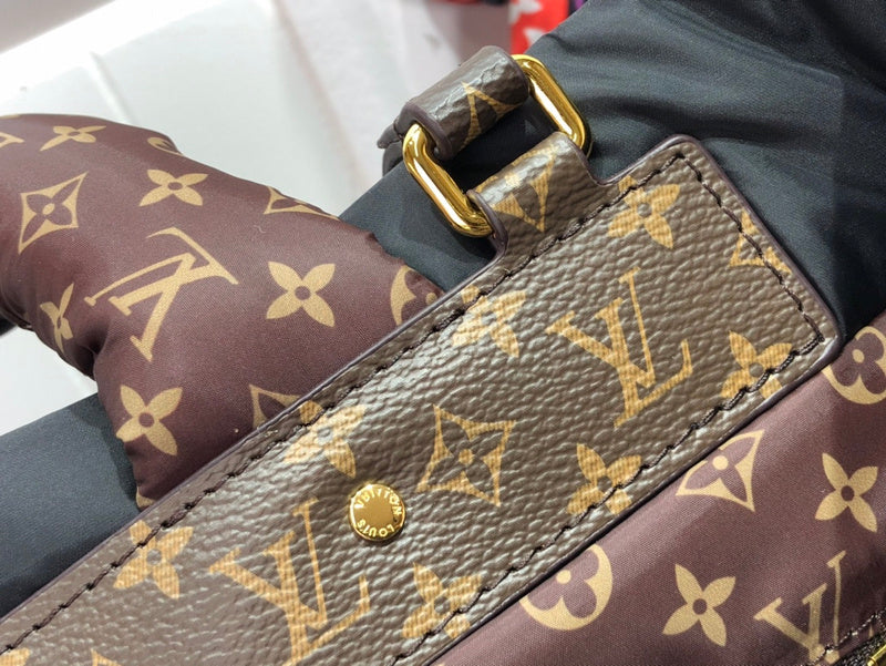 I W Fashion Lu-Vi bags - 17250