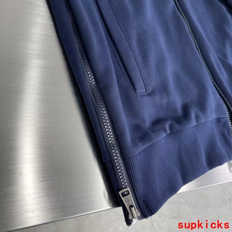 Moncler Luxury Cloth