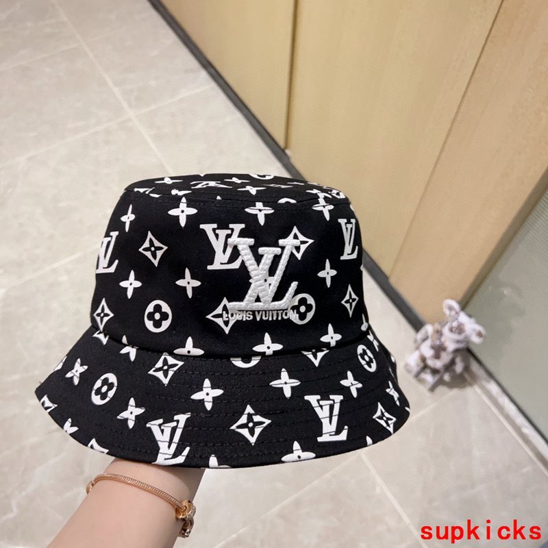 Louis Vuitton Luxury Cap