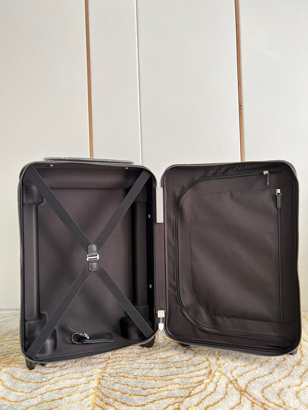 I W Fashion Lu-Vi bags - 11376