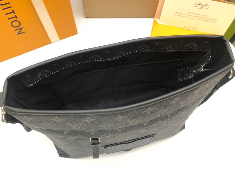 I W Fashion Lu-Vi bags - 17648