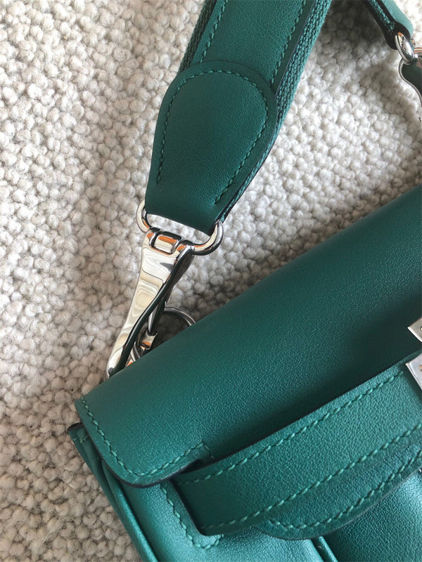 PHA - HMS Bags - 879