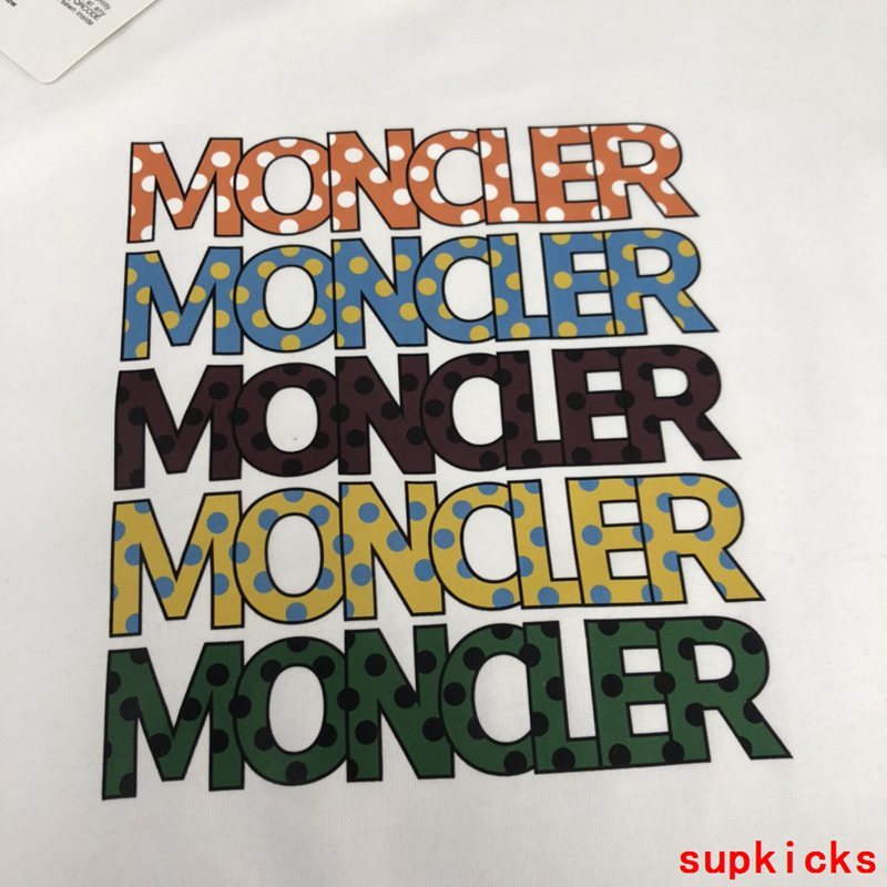 Moncler Luxury Cloth