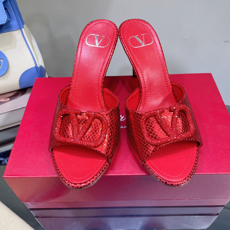 Valentino GARAVANI Luxury Shoes