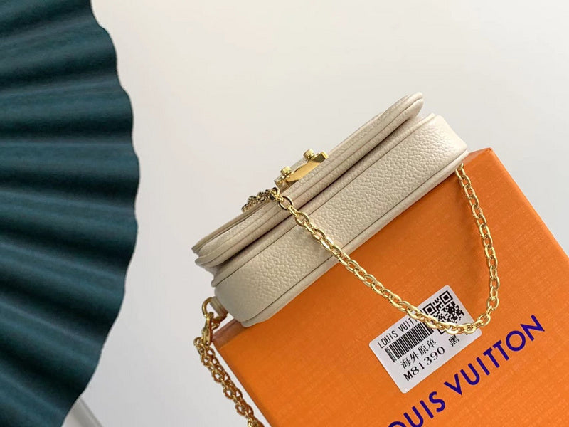 I W Fashion Lu-Vi Bags - 16769