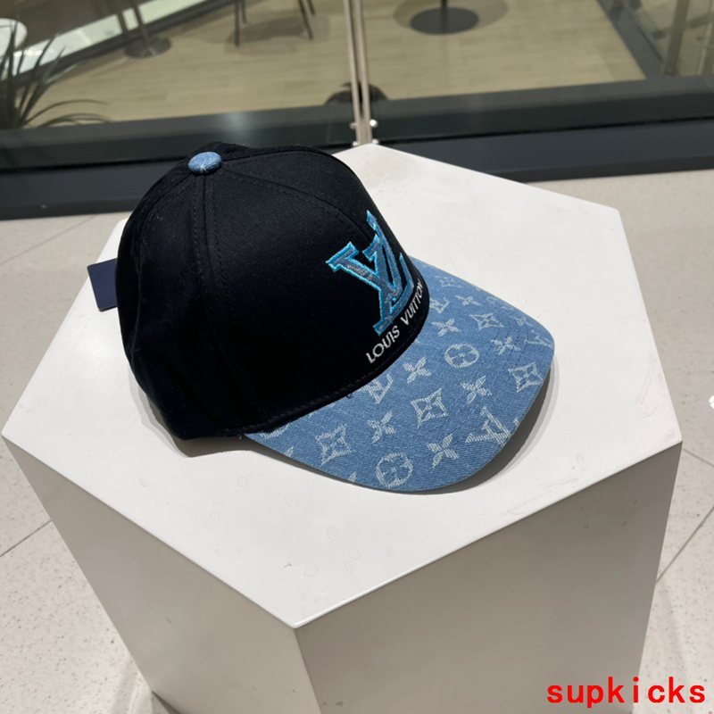 Louis Vuitton Luxury Cap