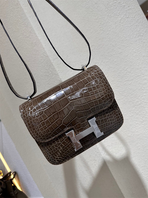 PHA - HMS Bags - 744