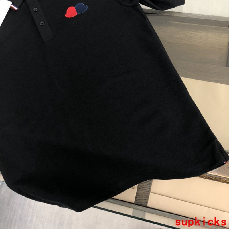 Moncler Luxury Cloth