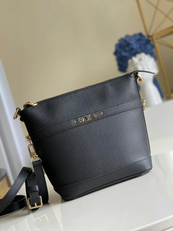 LOV2 Bags - Luxurious Bags  932