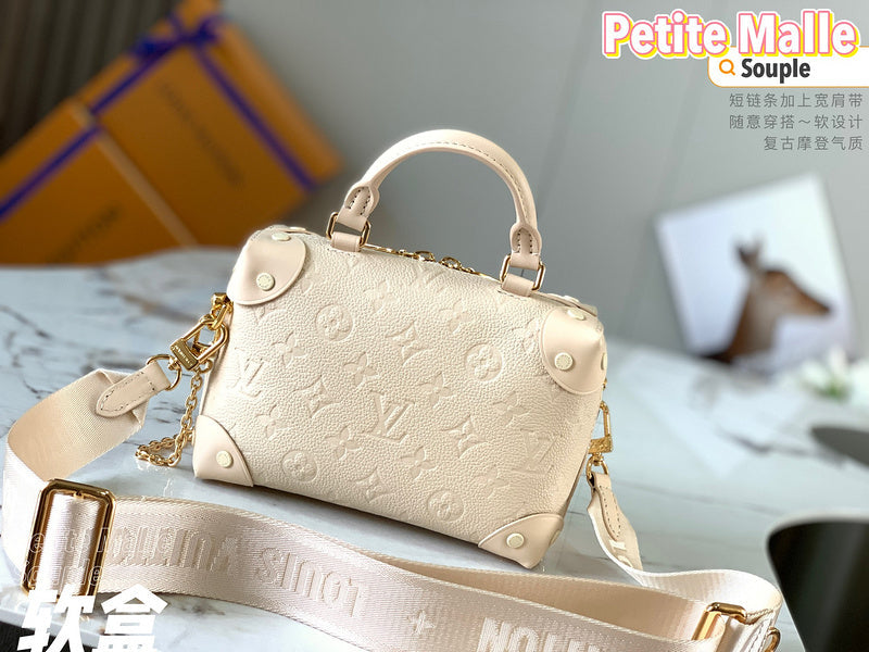I W Fashion Lu-Vi Bags - 16643