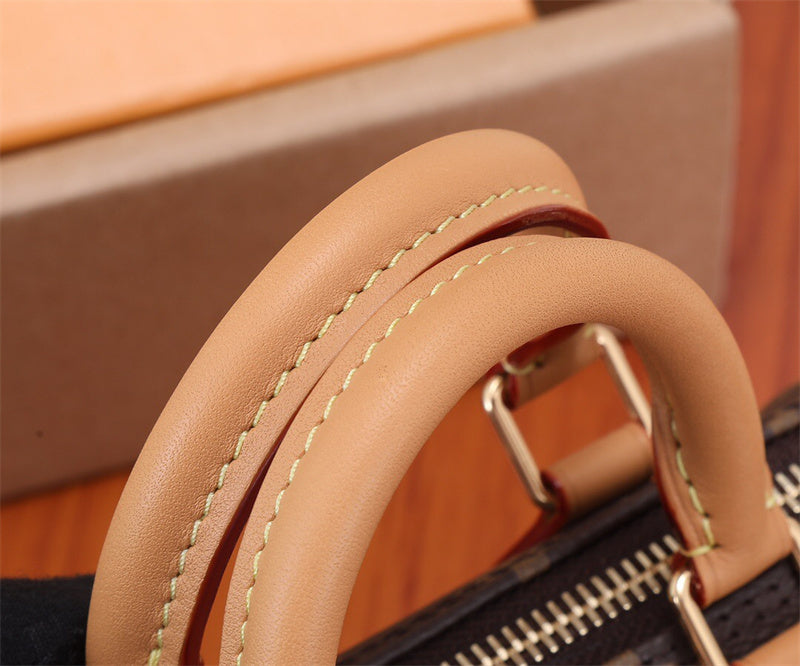 PHA - LOV Bags - 303