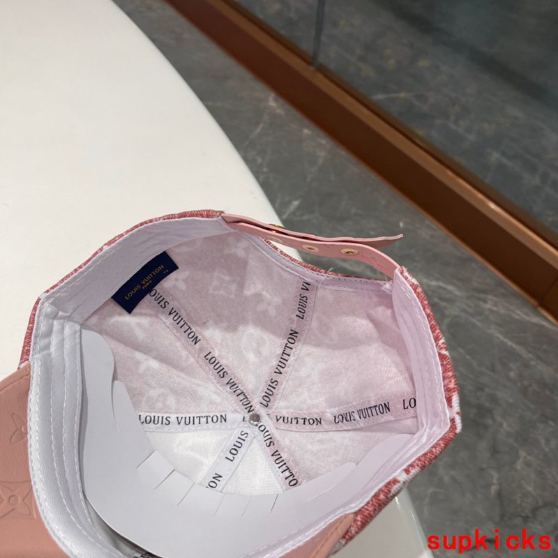 Louis Vuitton Luxury Cap