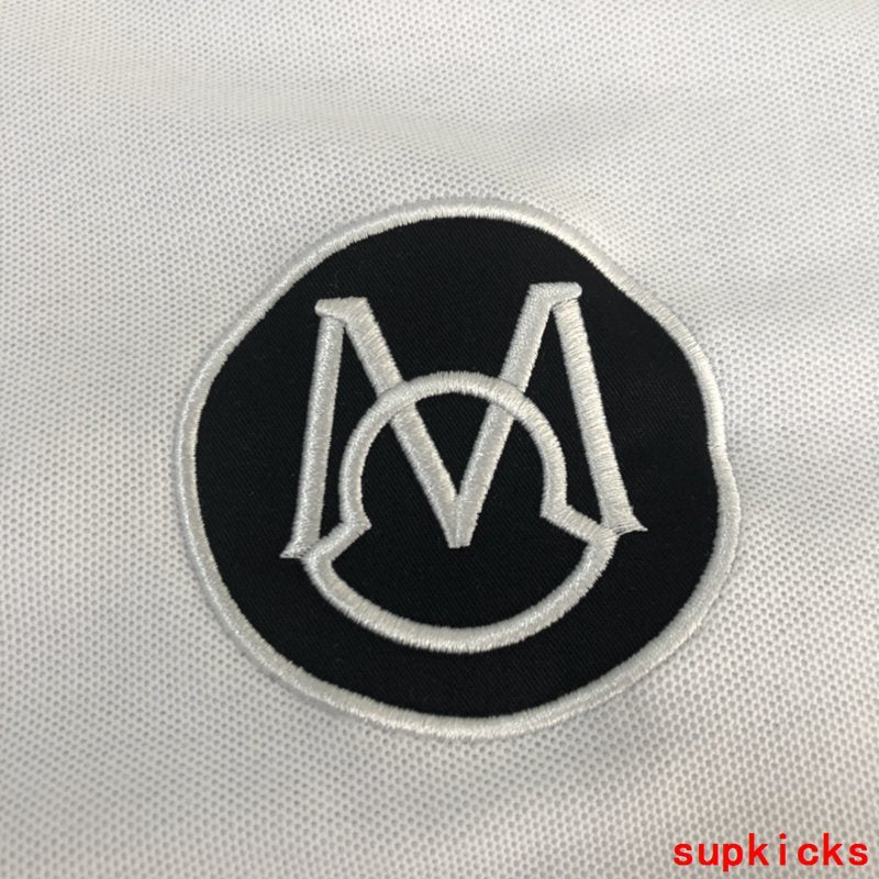 Moncler Luxury Cloth