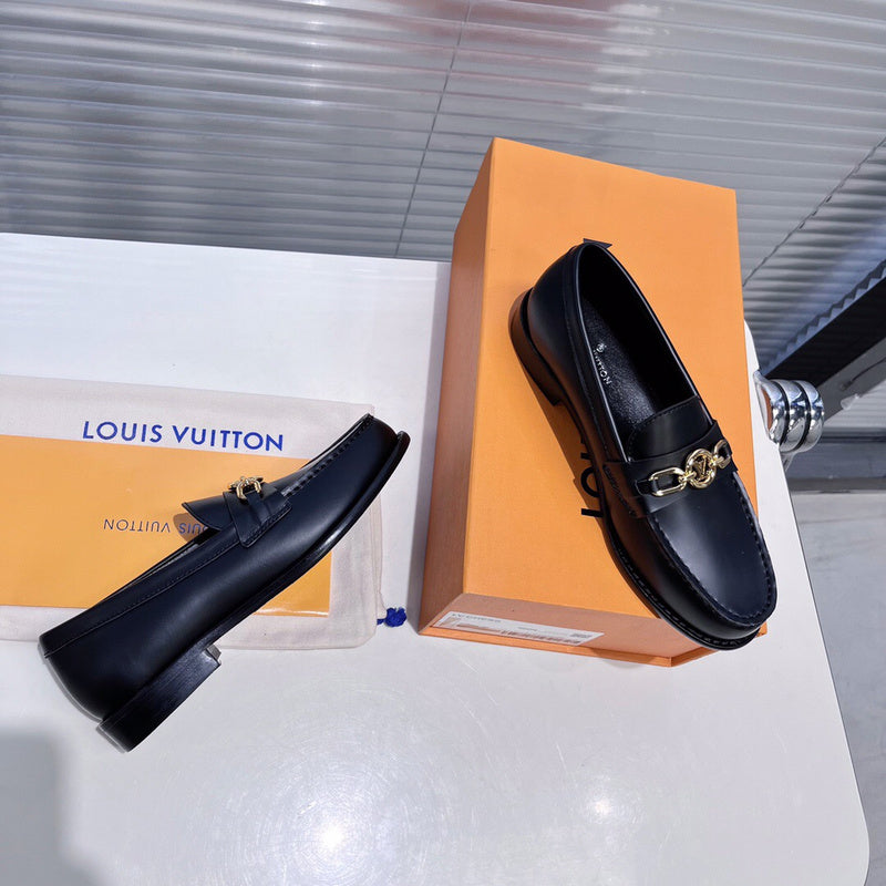 Louis Vuittion Luxury Shoes