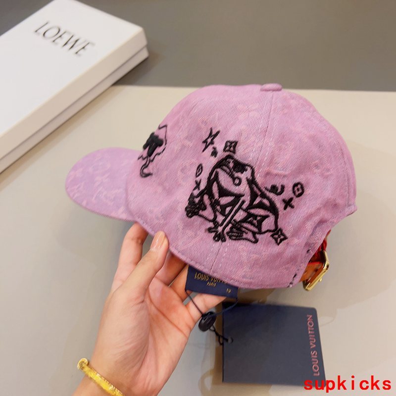 Louis Vuitton Luxury Cap