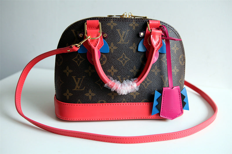 I W Fashion Lu-Vi bags - 8281