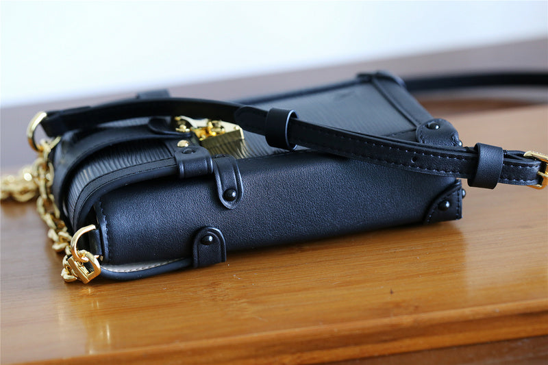 I W Fashion Lu-Vi bags - 9047