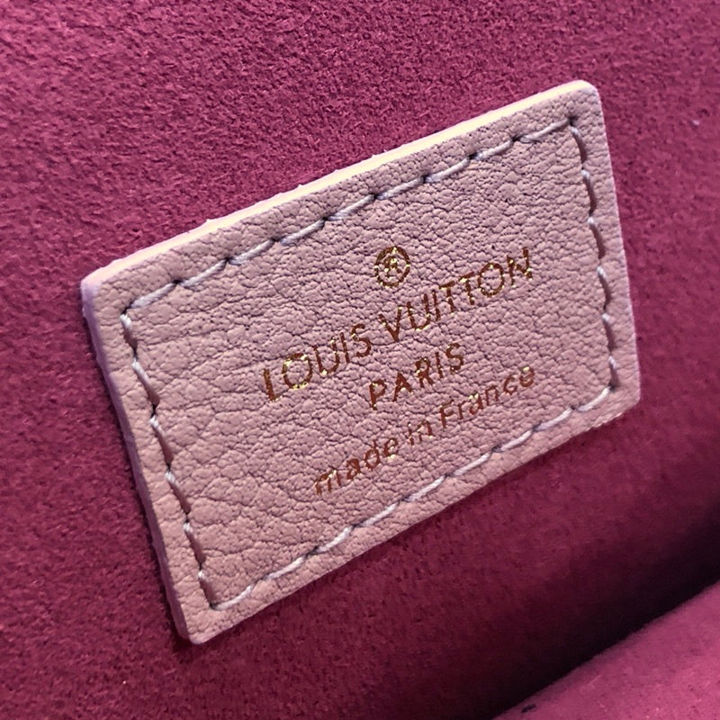LOV2 Bags - Luxurious Bags  2680