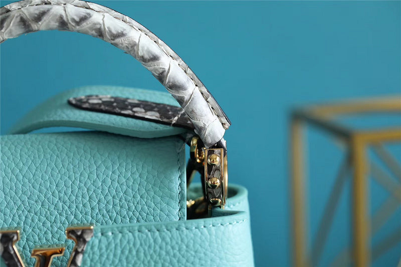 I W Fashion Lu-Vi bags - 8343