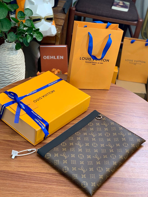 I W Fashion Lu-Vi Bags - 16658