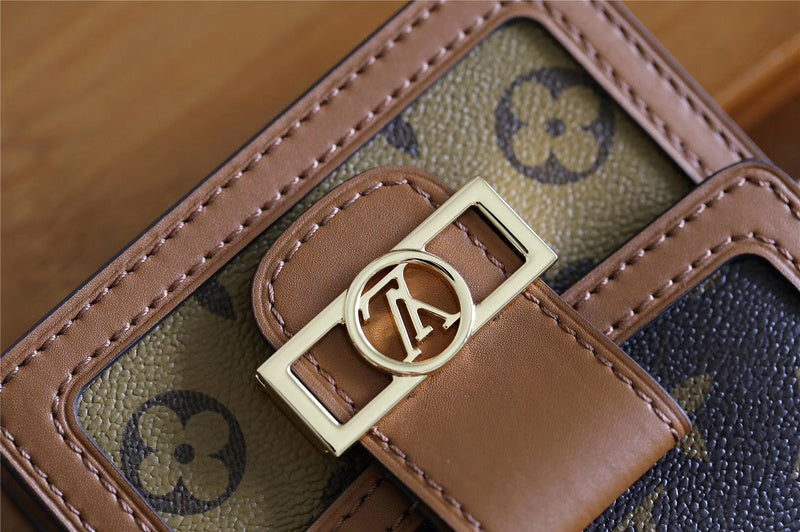 I W Fashion Lu-Vi bags - 9339