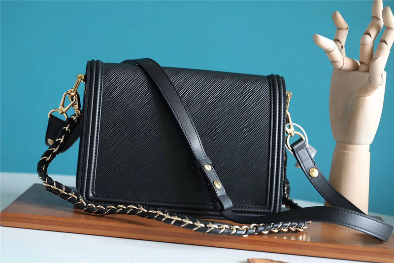 I W Fashion Lu-Vi bags - 8136