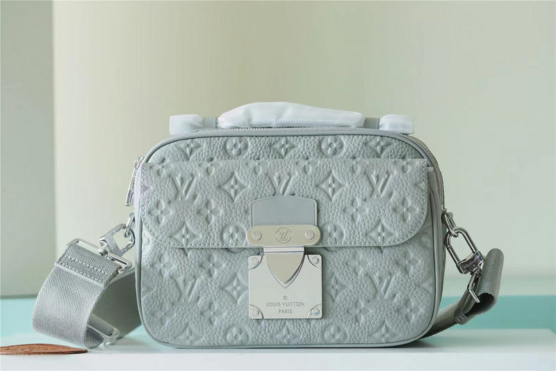 I W Fashion Lu-Vi bags - 9909