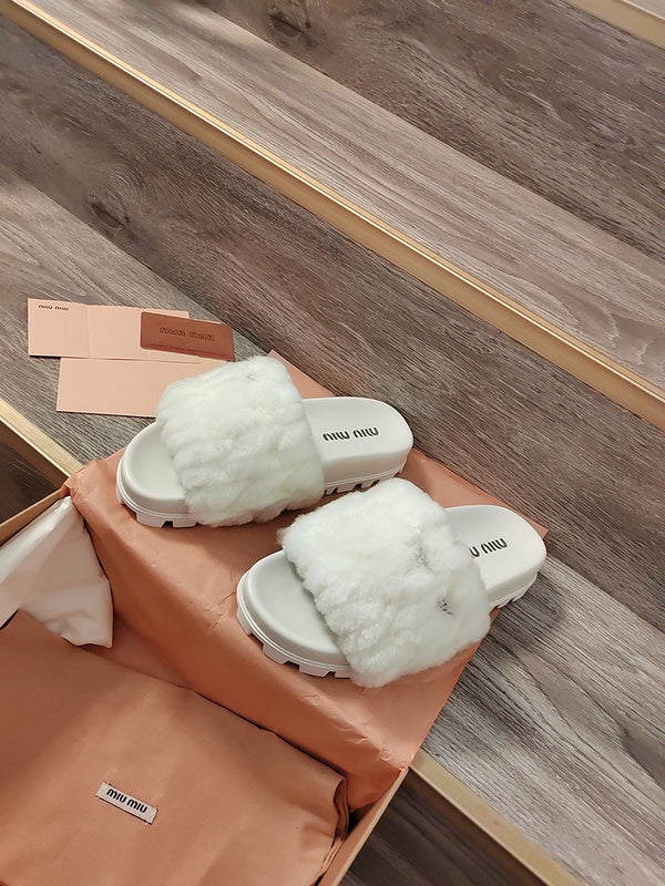 MIU MIU Luxury Shoes
