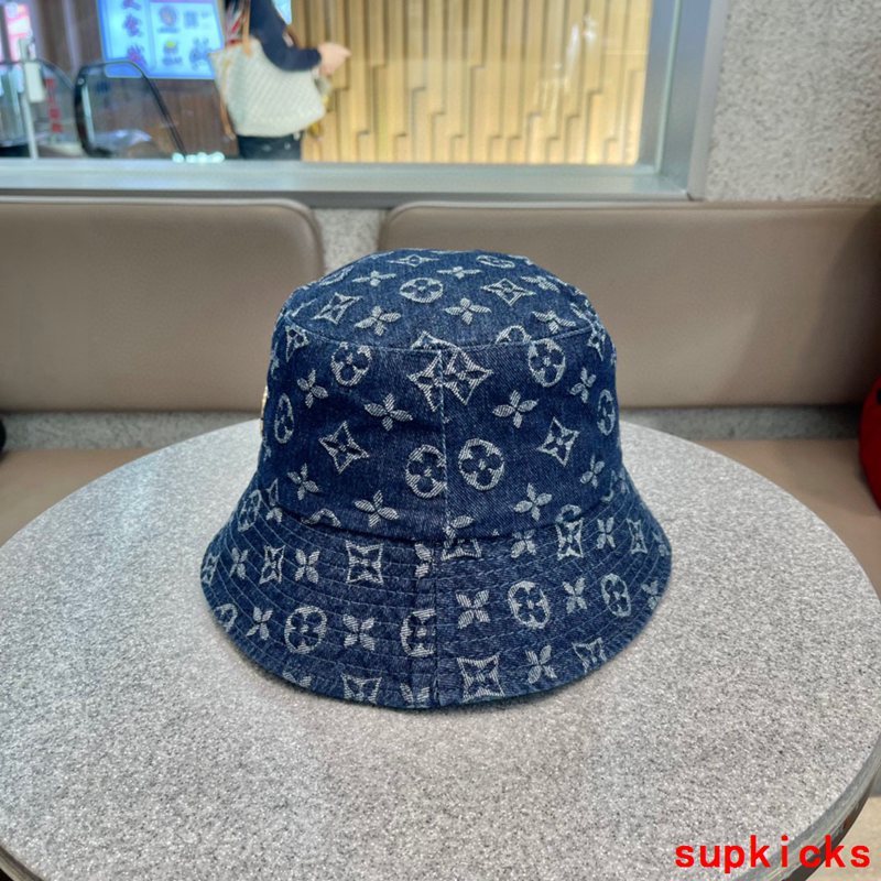 Louis Vuitton Luxury Cap