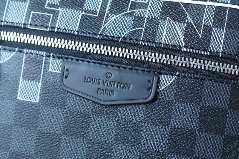 I W Fashion Lu-Vi bags - 9715
