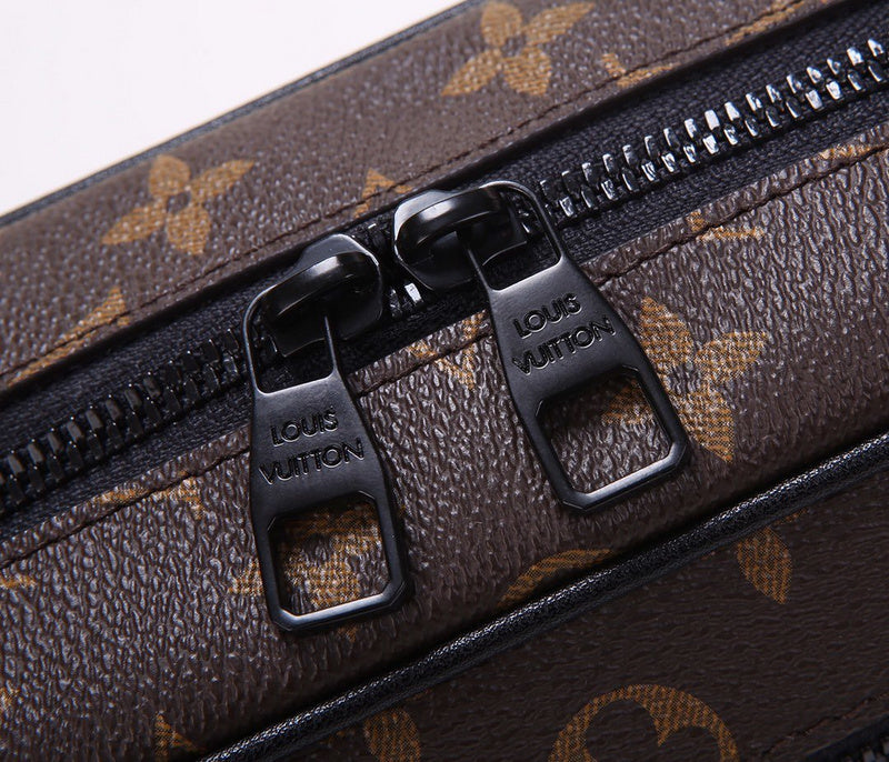 I W Fashion Lu-Vi bags - 17815