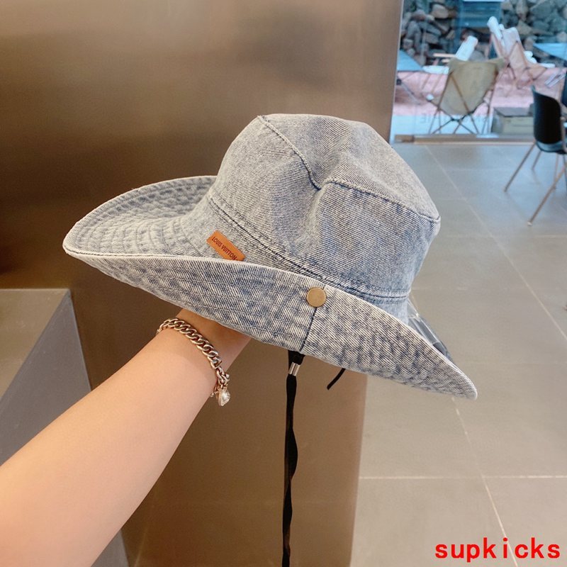 Louis Vuitton Luxury Cap