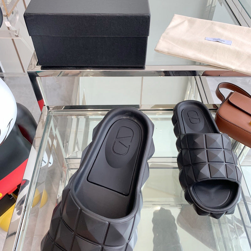 Valentino GARAVANI Luxury Shoes