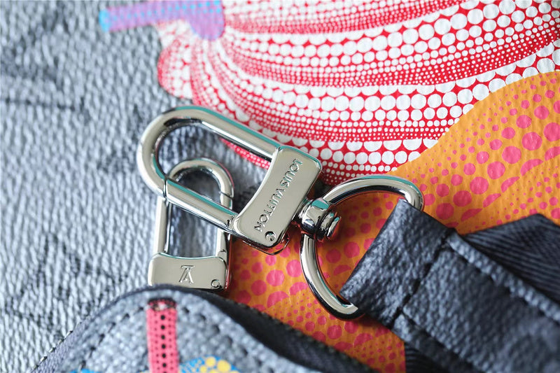 I W Fashion Lu-Vi bags - 9945