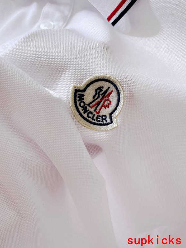 Moncler Luxury Cloth