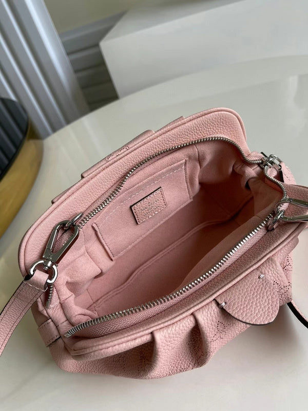 LOV2 Bags - Luxurious Bags  926