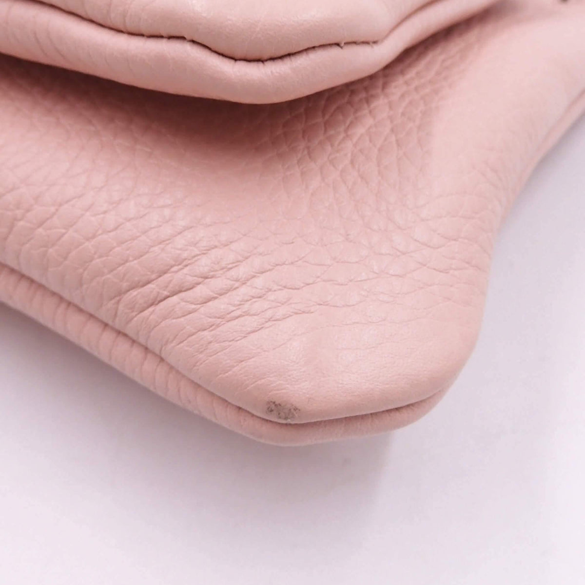 Blind For Love Crossbody Pink