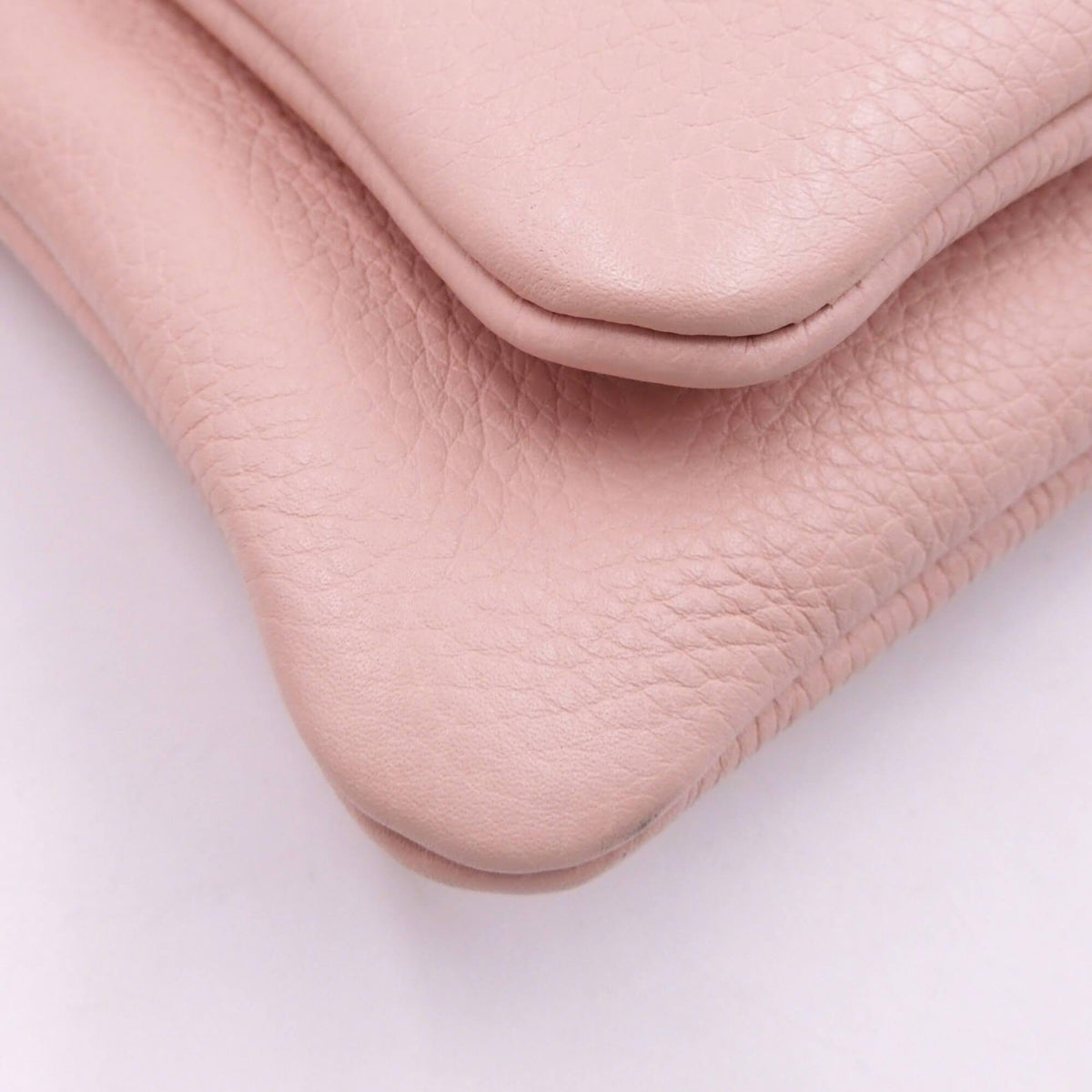 Blind For Love Crossbody Pink