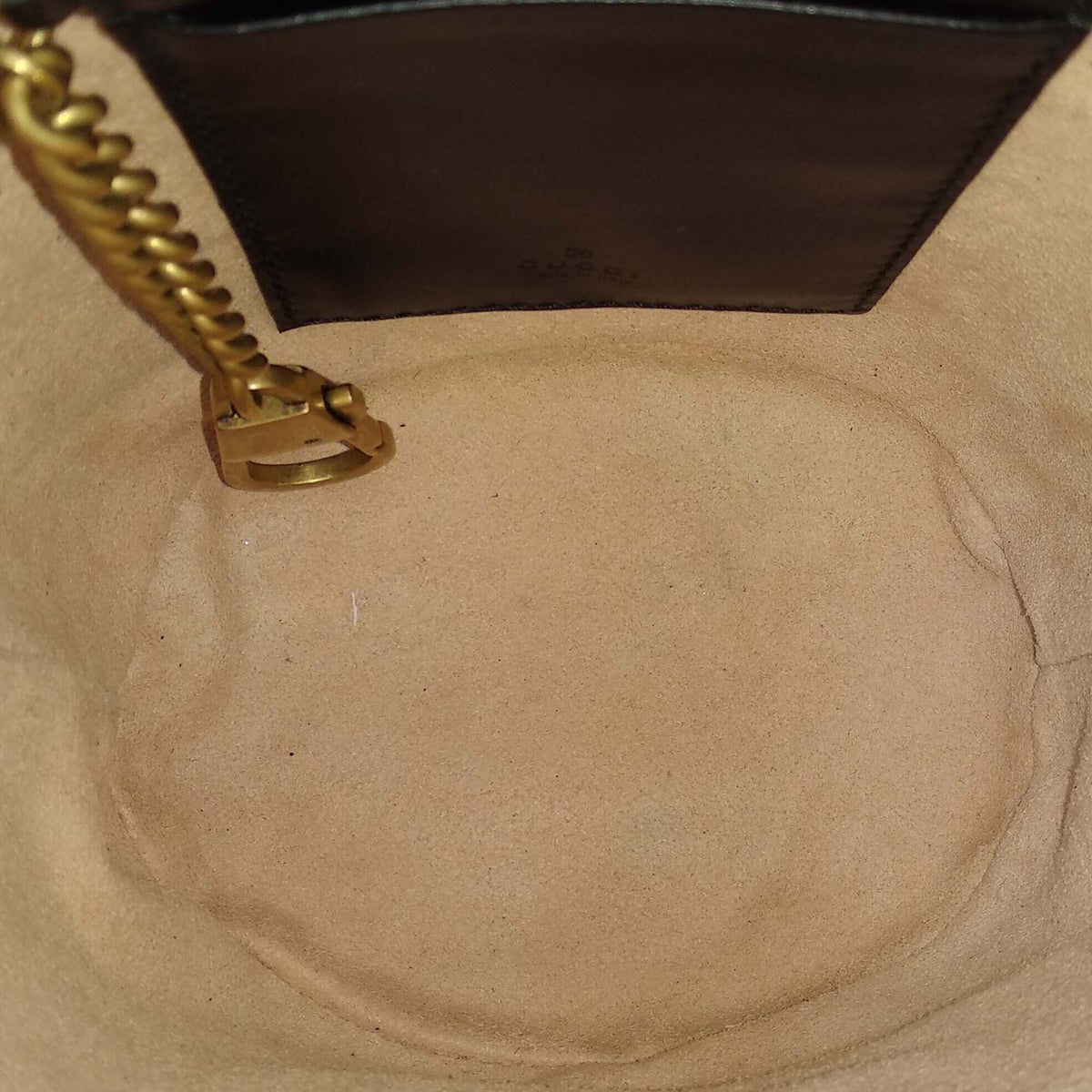 GG Marmont Matelasse Mini Bucket Bag Black