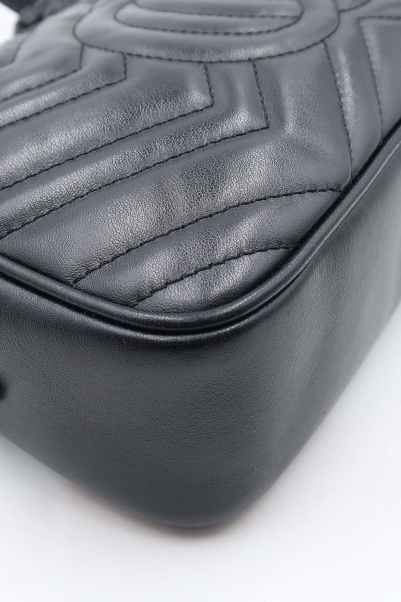 Small GG Marmont Matelasse Shoulder Bag Black