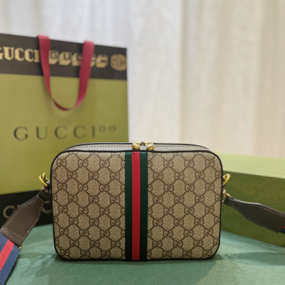 Elite Carryalls