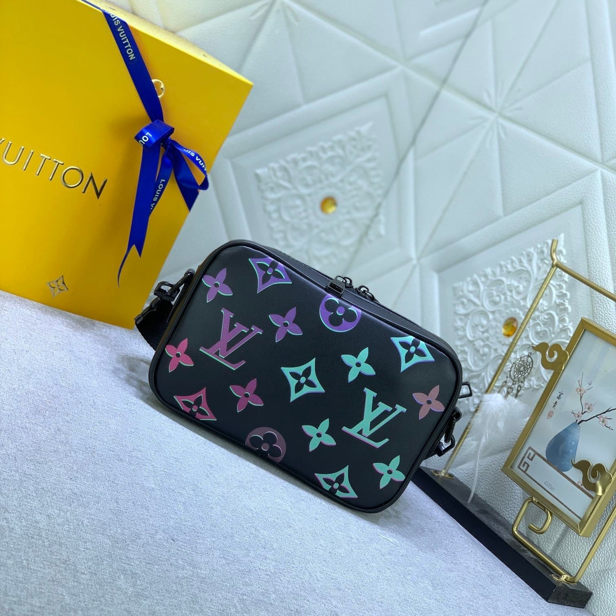 Elite Carryalls