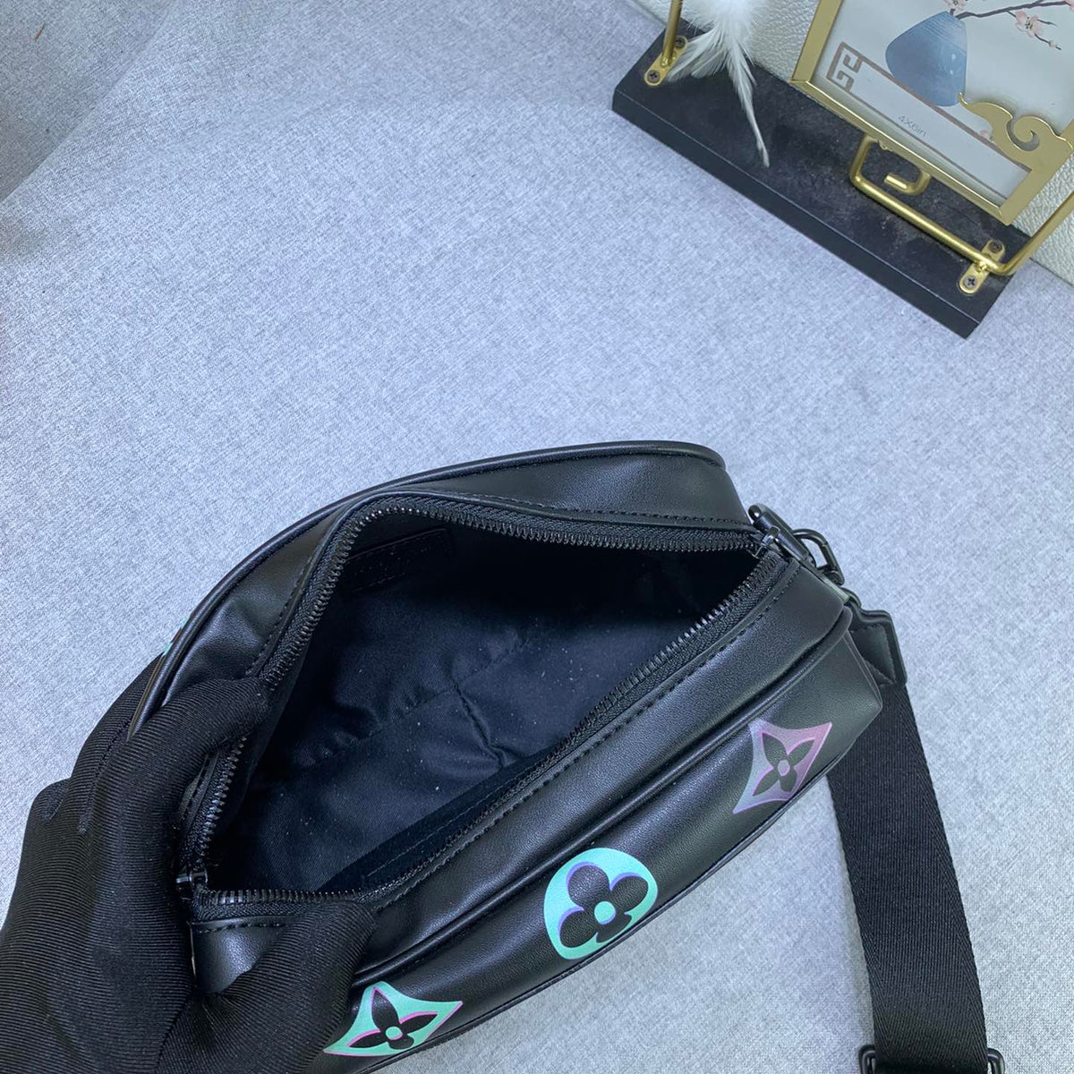 Elite Carryalls