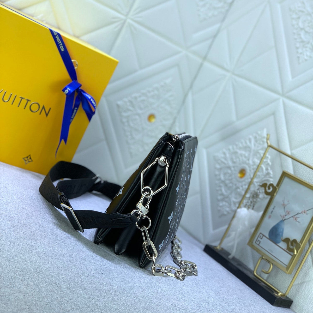 Elite Carryalls